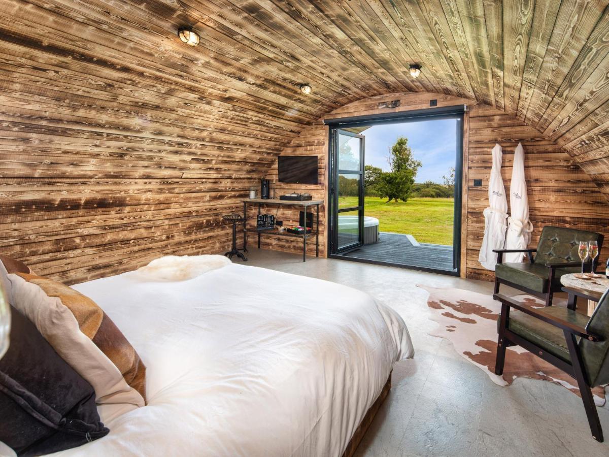 The Piglet Pod Villa Llanarth  Exterior photo